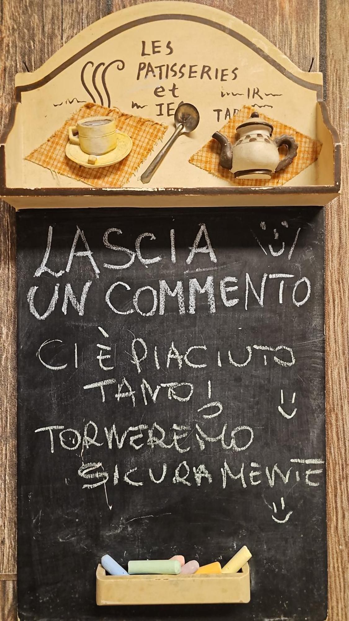 Alice Nel Paese Delle Meraviglie Sulbiate Zewnętrze zdjęcie